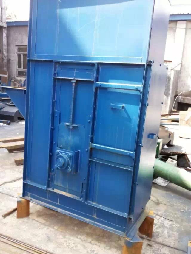 斗式提升機(jī)的安裝維護(hù)工作(斗式提升機(jī)的安裝方法)